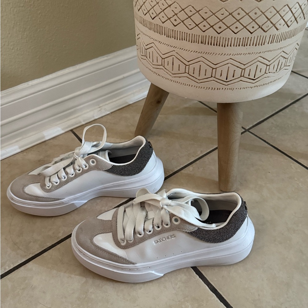 Sketchers Martha Stewart